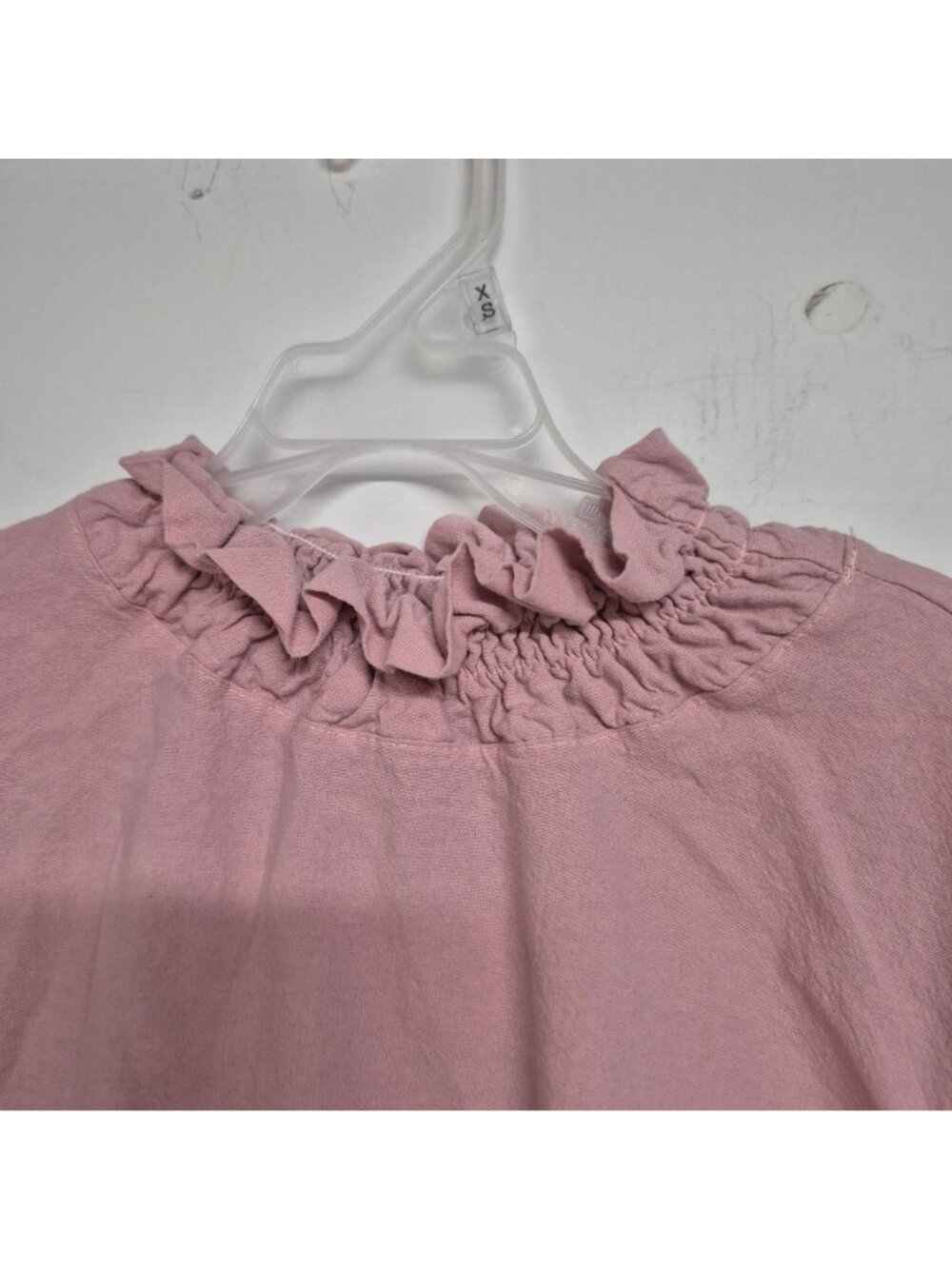 ErgoLUX Pink & Navy Long Sleeve Top W/ Ruffle Neckline & Smocked Cuffs XL - Picture 2 of 6